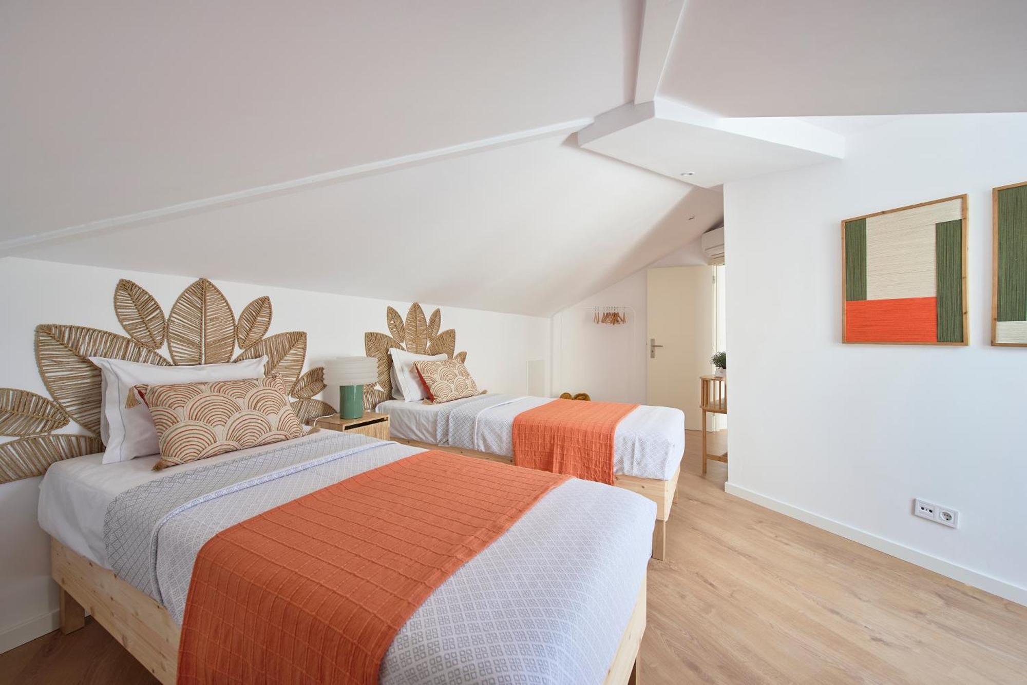 Boho Chic Liberdade Street Apartment *